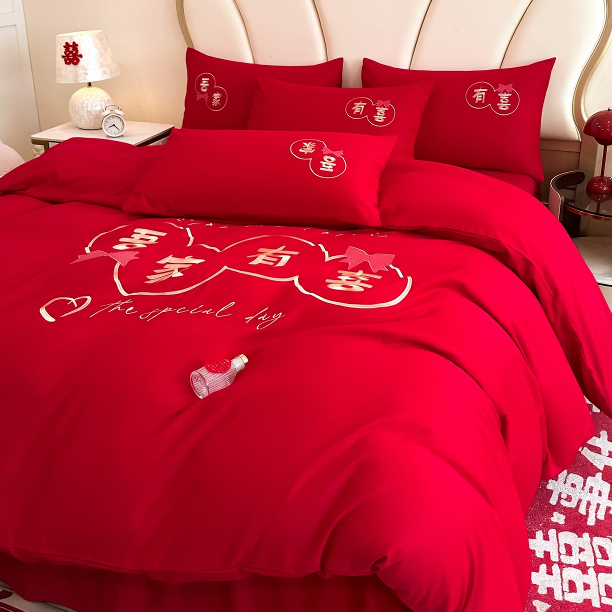 91家纺网 家纺一手货源 找家纺 火麒麟家纺 2025新款亲肤棉婚庆刺绣四件套 吾家有喜