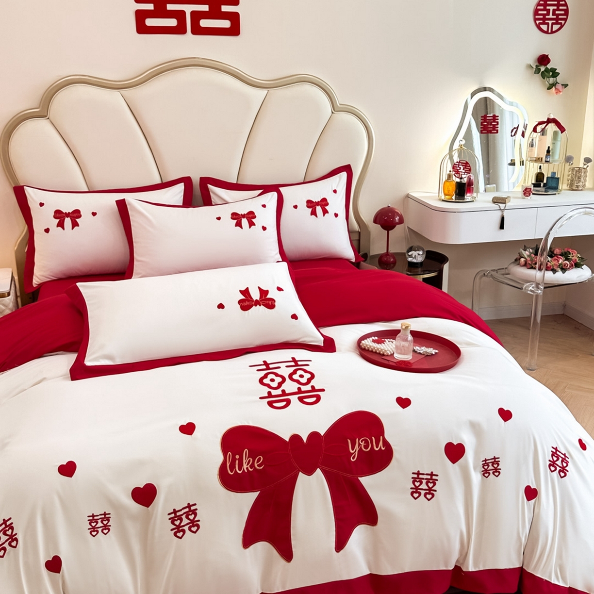 91家纺网 家纺一手货源 找家纺 火麒麟家纺 2025新款亲肤棉婚庆刺绣四件套 一见钟情