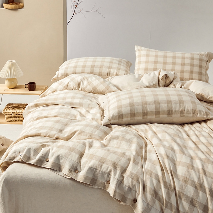 91家纺网 家纺一手货源 找家纺 贝尔 PELLHOME 简约格子纽扣棉麻透气舒适亚麻四件套床单被套场景一（可抖音代发） 曲奇咖