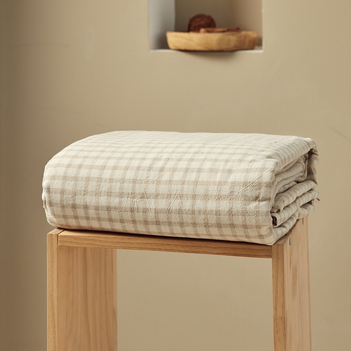 91家纺网 家纺一手货源 找家纺 贝尔 PELLHOME 简约格子纽扣棉麻透气舒适亚麻四件套床单被套场景一（可抖音代发） 星格咖