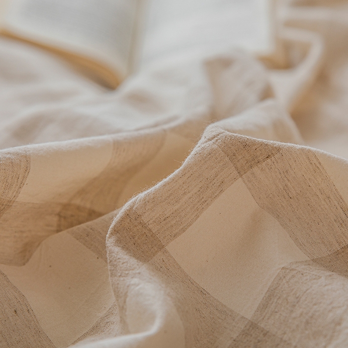 91家纺网 家纺一手货源 找家纺 贝尔 PELLHOME 简约格子纽扣棉麻透气舒适亚麻四件套床单被套场景二（可抖音代发） 曲奇咖