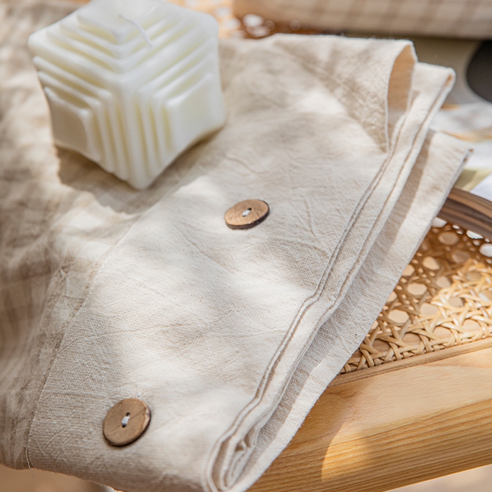 91家纺网 家纺一手货源 找家纺 贝尔 PELLHOME 简约格子纽扣棉麻透气舒适亚麻四件套床单被套场景二（可抖音代发） 星格咖