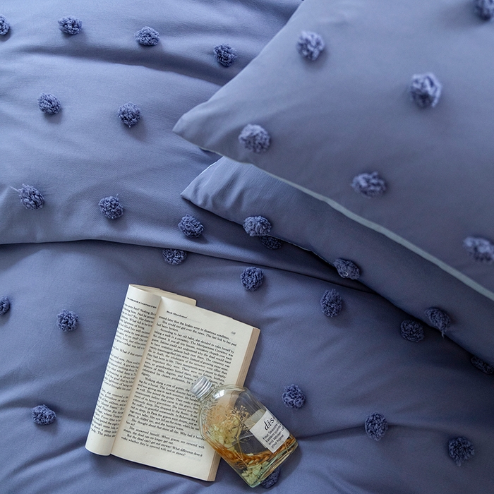 91家纺网 家纺一手货源 找家纺 贝尔 PELLHOME 复古风毛球剪花日式简约套件全棉水洗棉纯素色四件套（春节不打烊) 球球-姹紫