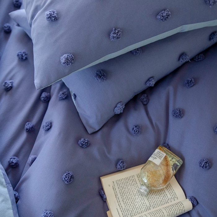 91家纺网 家纺一手货源 找家纺 贝尔 PELLHOME 复古风毛球剪花日式简约套件全棉水洗棉纯素色四件套（春节不打烊) 球球-姹紫