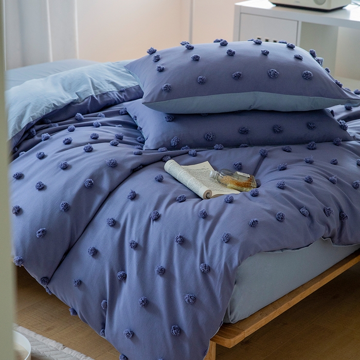 91家纺网 家纺一手货源 找家纺 贝尔 PELLHOME 复古风毛球剪花日式简约套件全棉水洗棉纯素色四件套（春节不打烊) 球球-姹紫