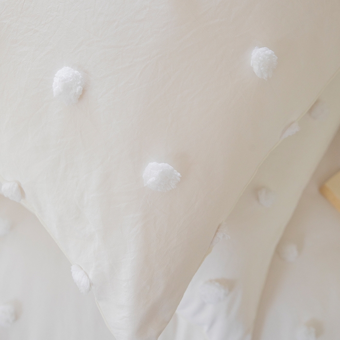 91家纺网 家纺一手货源 找家纺 贝尔 PELLHOME 复古风毛球剪花日式简约套件全棉水洗棉纯素色四件套（春节不打烊) 球球-奶白