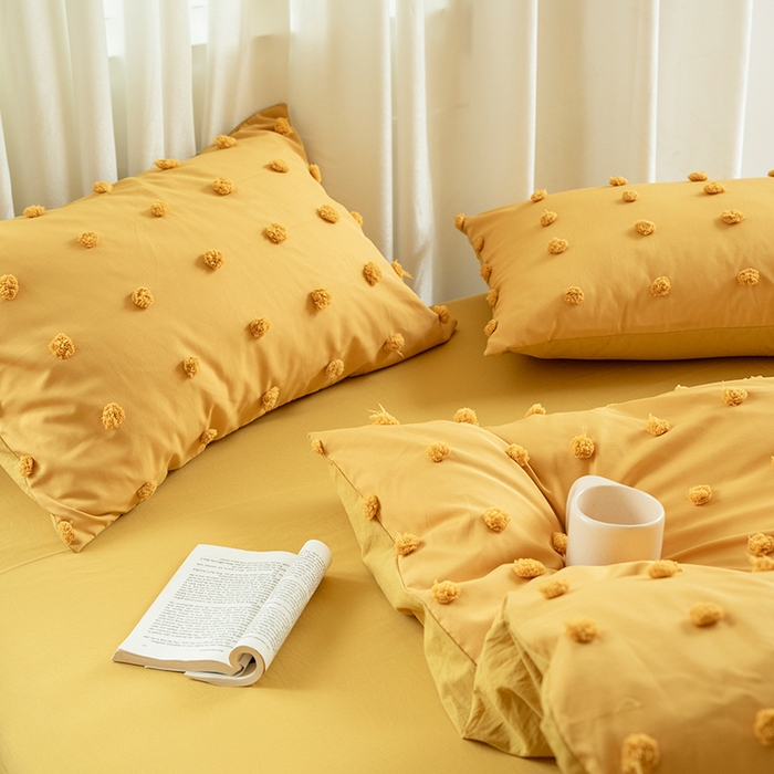 91家纺网 家纺一手货源 找家纺 贝尔 PELLHOME 复古风毛球剪花日式简约套件全棉水洗棉纯素色四件套（春节不打烊) 球球-奶黄