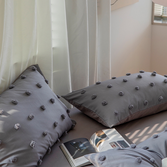 91家纺网 家纺一手货源 找家纺 贝尔 PELLHOME 复古风毛球剪花日式简约套件全棉水洗棉纯素色四件套（春节不打烊) 球球-绅士灰