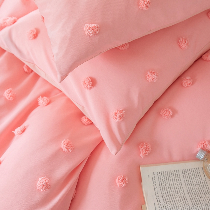 91家纺网 家纺一手货源 找家纺 贝尔 PELLHOME 复古风毛球剪花日式简约套件全棉水洗棉纯素色四件套（春节不打烊) 球球-氧粉