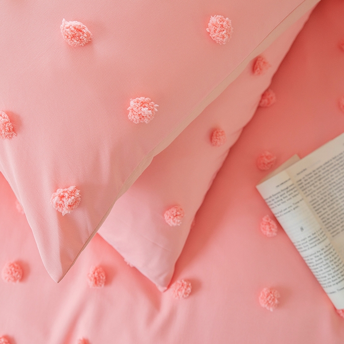 91家纺网 家纺一手货源 找家纺 贝尔 PELLHOME 复古风毛球剪花日式简约套件全棉水洗棉纯素色四件套（春节不打烊) 球球-氧粉