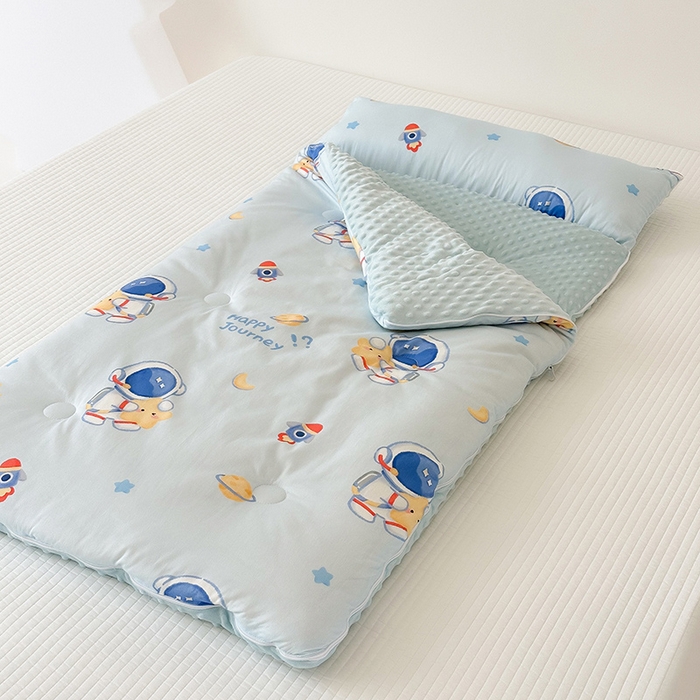 91家纺网 家纺一手货源 找家纺 嗨生活 2025秋冬加厚儿童睡袋全棉+豆豆绒一体防踢被儿童睡袋 开心宇航员