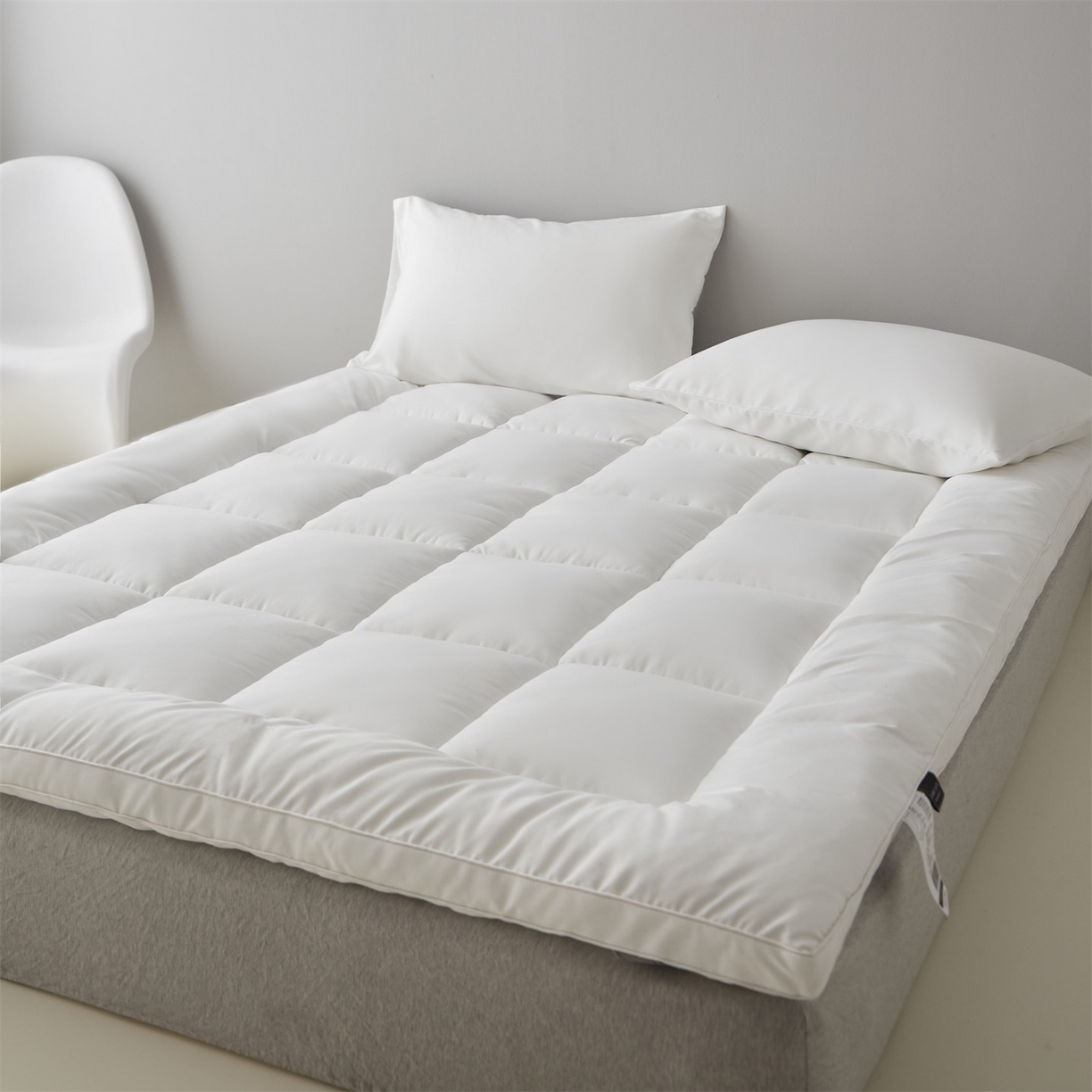 91家纺网 家纺一手货源 找家纺 三味舒屋 2025新款奶芙系列三防立体床褥（送枕套） 奶芙白