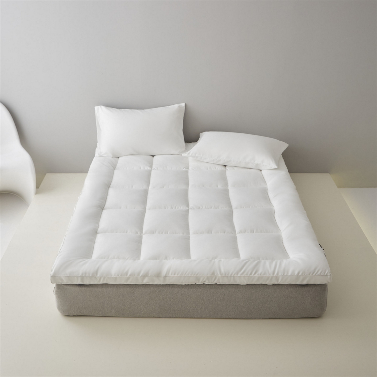 91家纺网 家纺一手货源 找家纺 三味舒屋 2025新款奶芙系列三防立体床褥（送枕套） 奶芙白