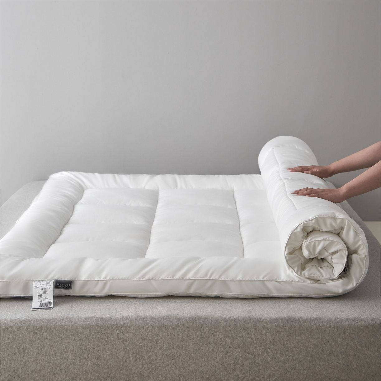 91家纺网 家纺一手货源 找家纺 三味舒屋 2025新款奶芙系列三防立体床褥（送枕套） 奶芙白