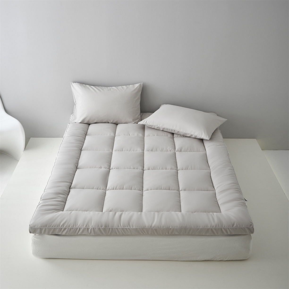 91家纺网 家纺一手货源 找家纺 三味舒屋 2025新款奶芙系列三防立体床褥（送枕套） 奶芙灰