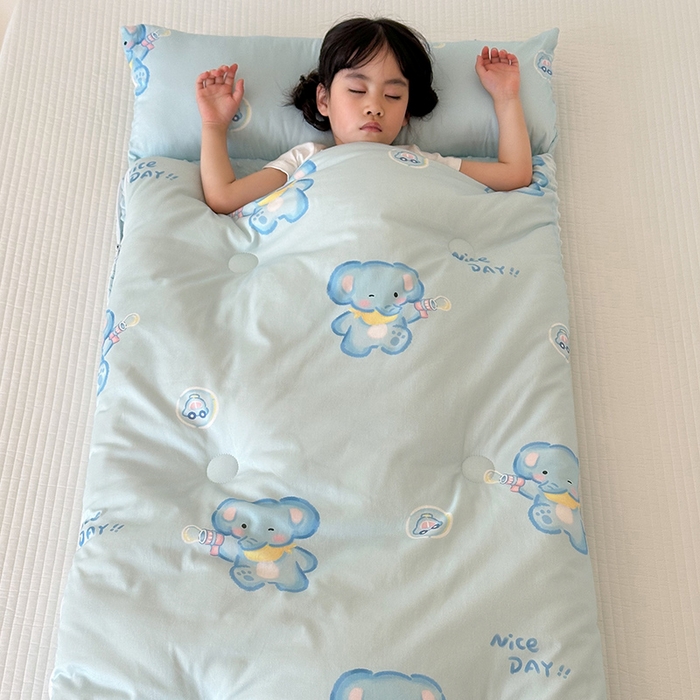 91家纺网 家纺一手货源 找家纺 嗨生活 2025秋冬加厚儿童睡袋全棉+豆豆绒一体防踢被儿童睡袋 快乐小象