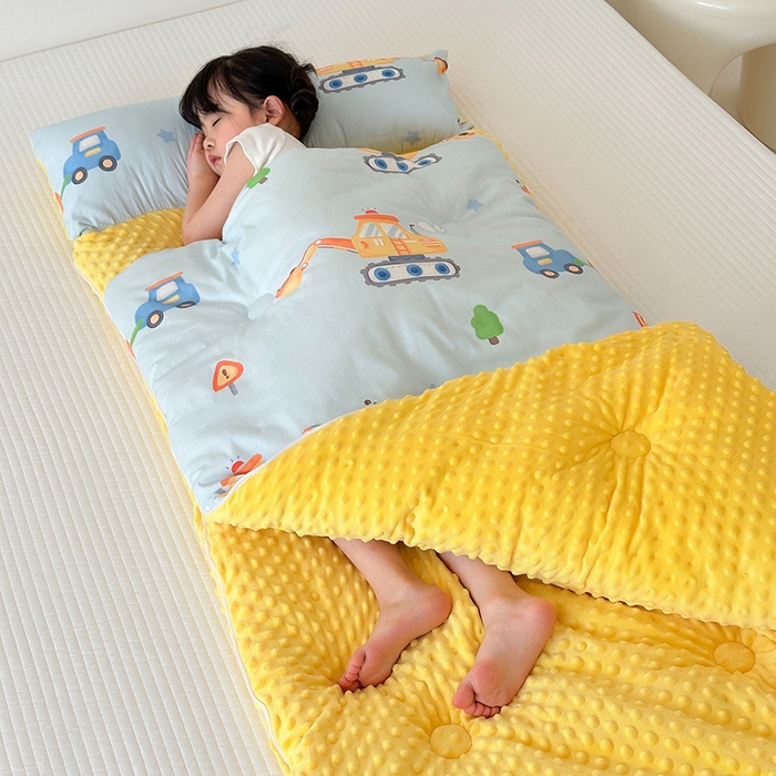 91家纺网 家纺一手货源 找家纺 嗨生活 2025秋冬加厚儿童睡袋全棉+豆豆绒一体防踢被儿童睡袋 蓝色挖掘