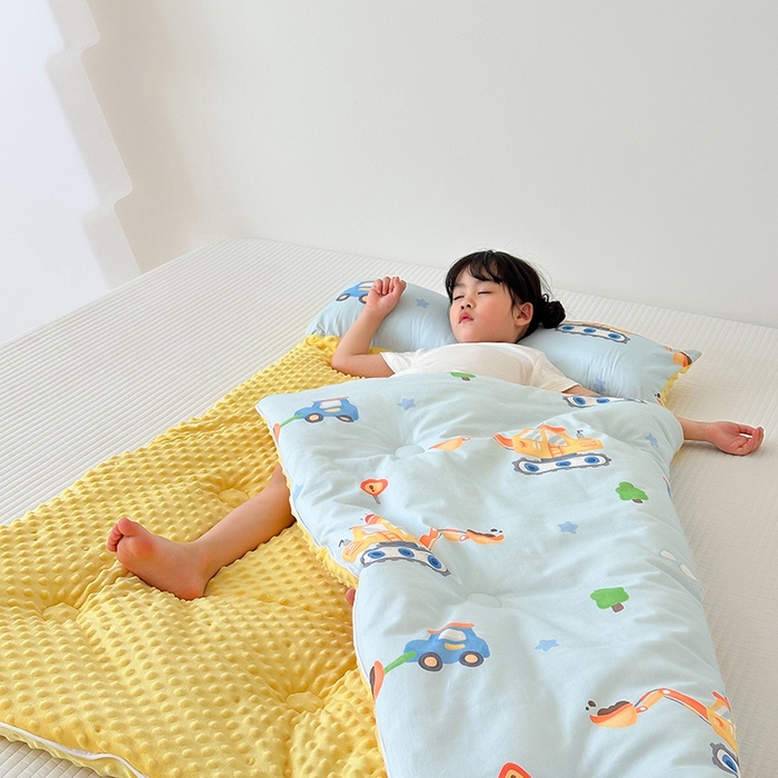 91家纺网 家纺一手货源 找家纺 嗨生活 2025秋冬加厚儿童睡袋全棉+豆豆绒一体防踢被儿童睡袋 蓝色挖掘