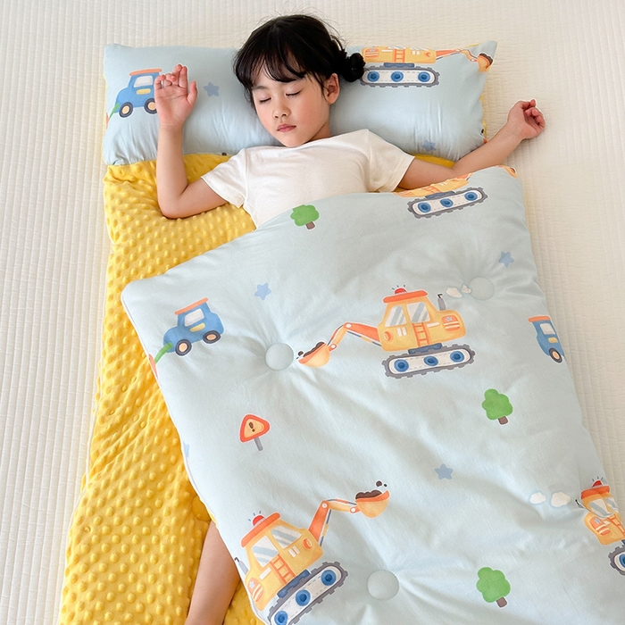 91家纺网 家纺一手货源 找家纺 嗨生活 2025秋冬加厚儿童睡袋全棉+豆豆绒一体防踢被儿童睡袋 蓝色挖掘