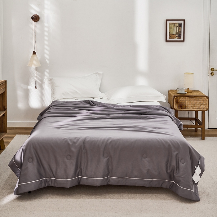 91家纺网 家纺一手货源 找家纺 （总）贝尔 PELLHOME 60s兰精天丝纯色夏被夏凉被（可抖音代发）