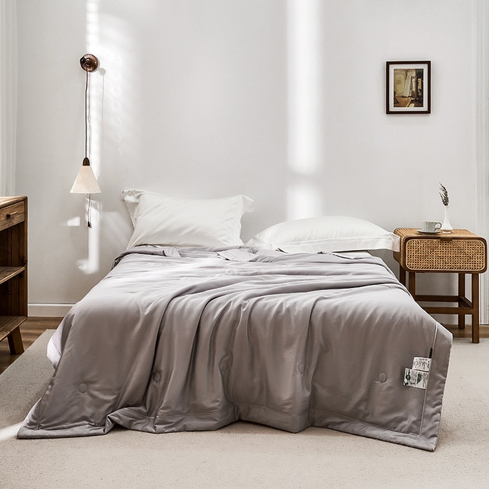 91家纺网 家纺一手货源 找家纺 贝尔 PELLHOME 60s兰精天丝纯色夏被夏凉被（可抖音代发） 高级灰