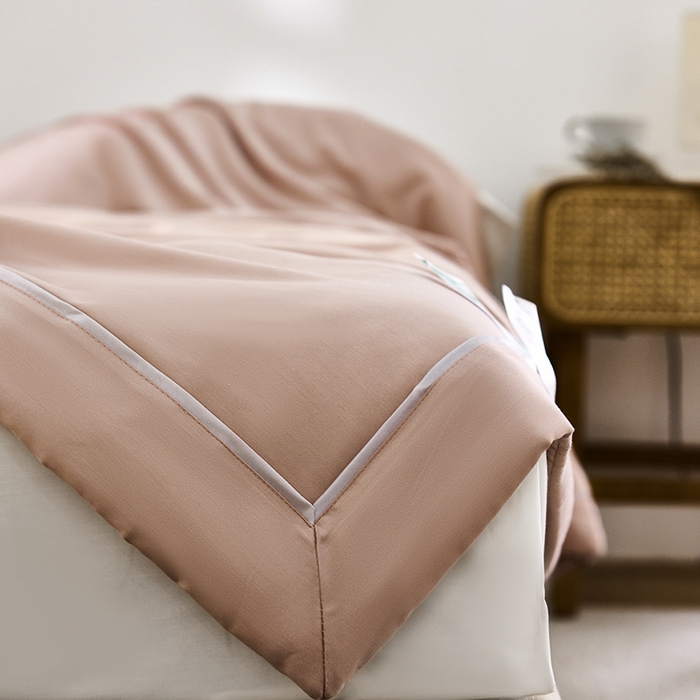 91家纺网 家纺一手货源 找家纺 贝尔 PELLHOME 60s兰精天丝纯色夏被夏凉被（可抖音代发） 柔西