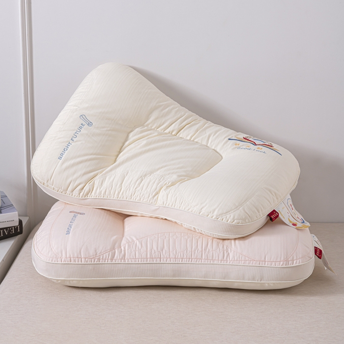 91家纺网 家纺一手货源 找家纺 （总）仁宇枕业 2025新款新品 金榜题名学生状元枕头枕芯