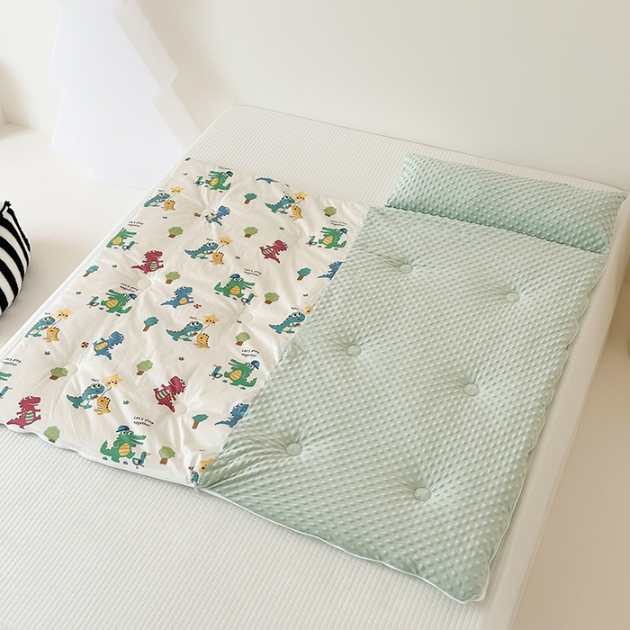 91家纺网 家纺一手货源 找家纺 嗨生活 2025秋冬加厚儿童睡袋全棉+豆豆绒一体防踢被儿童睡袋 奇妙恐龙