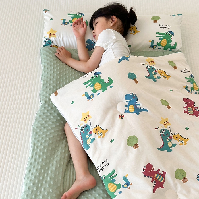 91家纺网 家纺一手货源 找家纺 嗨生活 2025秋冬加厚儿童睡袋全棉+豆豆绒一体防踢被儿童睡袋 奇妙恐龙