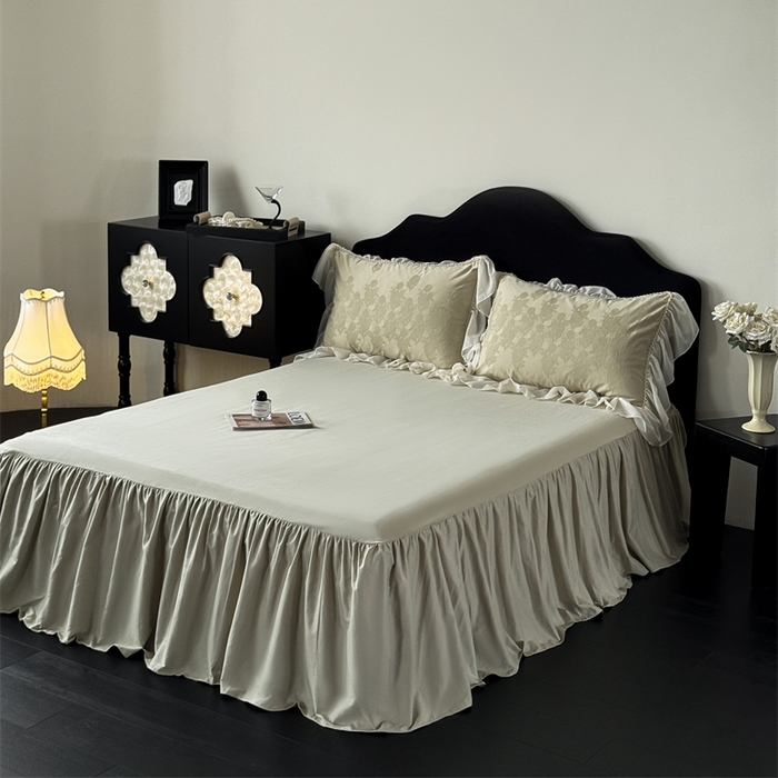 91家纺网 家纺一手货源 找家纺 菊上家纺 2025新款50S贡缎全棉提花床裙四件套 花漾