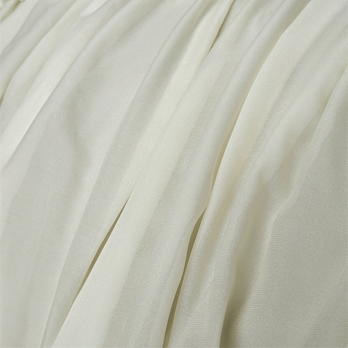 91家纺网 家纺一手货源 找家纺 菊上家纺 2025新款50S贡缎全棉提花床裙四件套 花漾