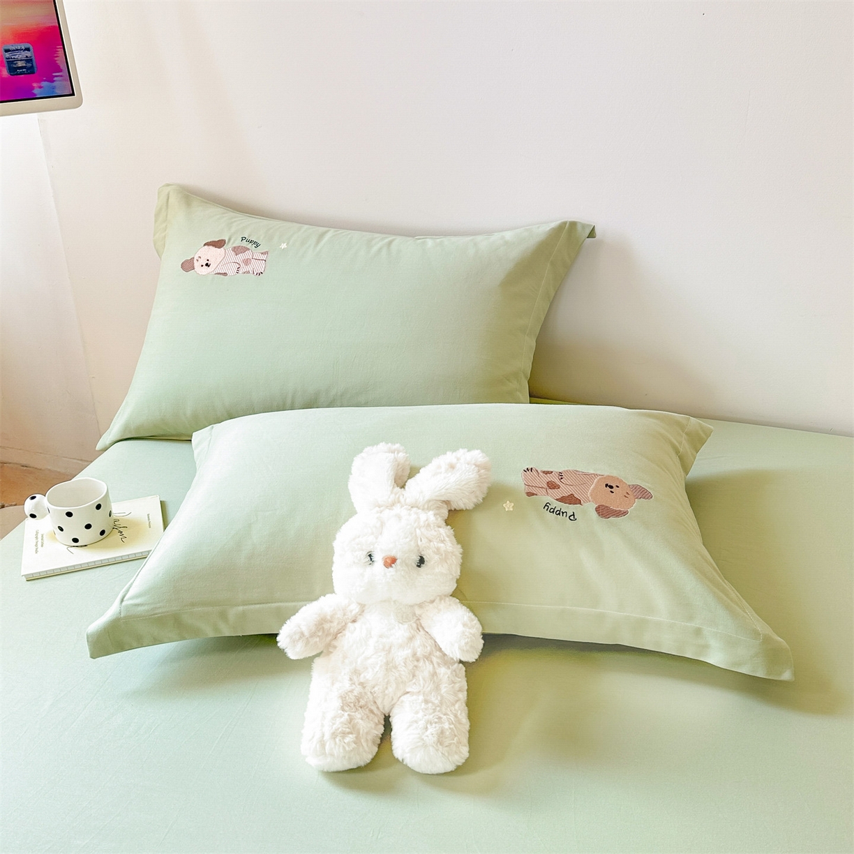 91家纺网 家纺一手货源 找家纺 笙意家纺 2025新款全棉纯棉磨毛刺绣单品床笠 床笠单件 萌宠-春野绿