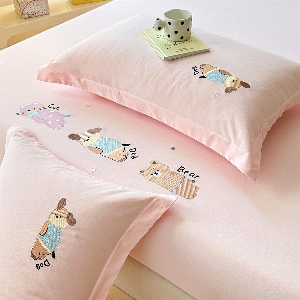 91家纺网 家纺一手货源 找家纺 笙意家纺 2025新款全棉纯棉磨毛刺绣单品床笠 床笠单件 萌宠-绯粉