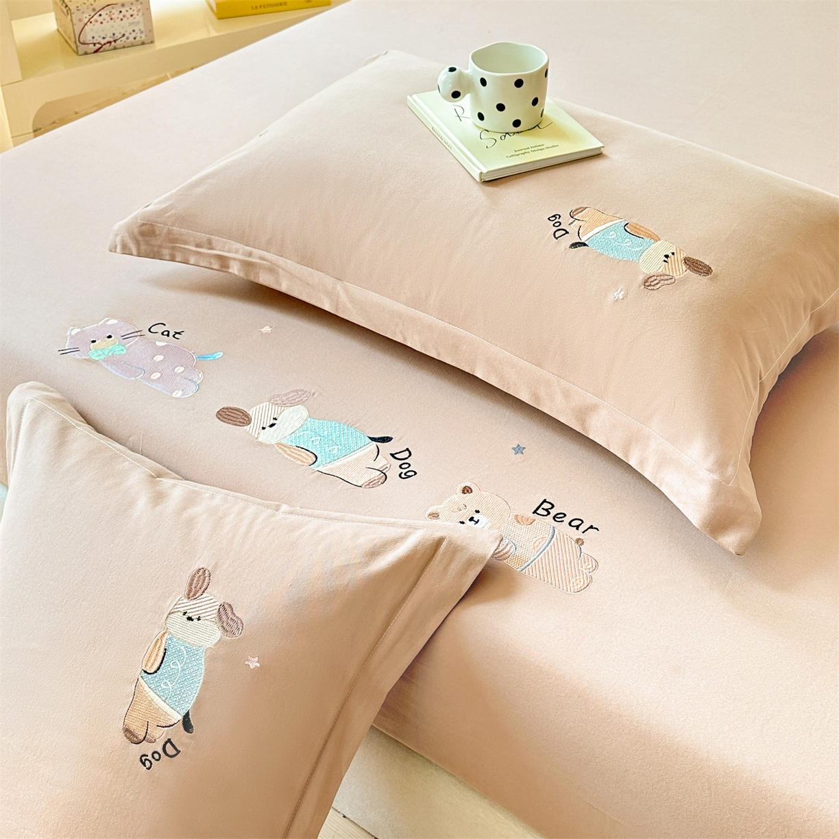 91家纺网 家纺一手货源 找家纺 笙意家纺 2025新款全棉纯棉磨毛刺绣单品床笠 床笠单件 萌宠-热带棕