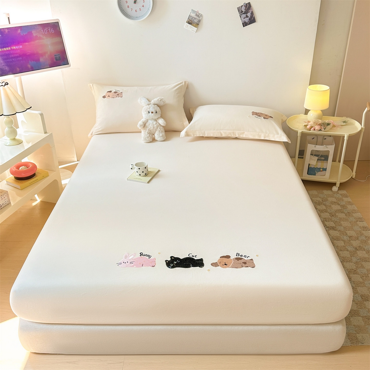 91家纺网 家纺一手货源 找家纺 笙意家纺 2025新款全棉纯棉磨毛刺绣单品床笠 床笠单件 萌宠-柔雾米