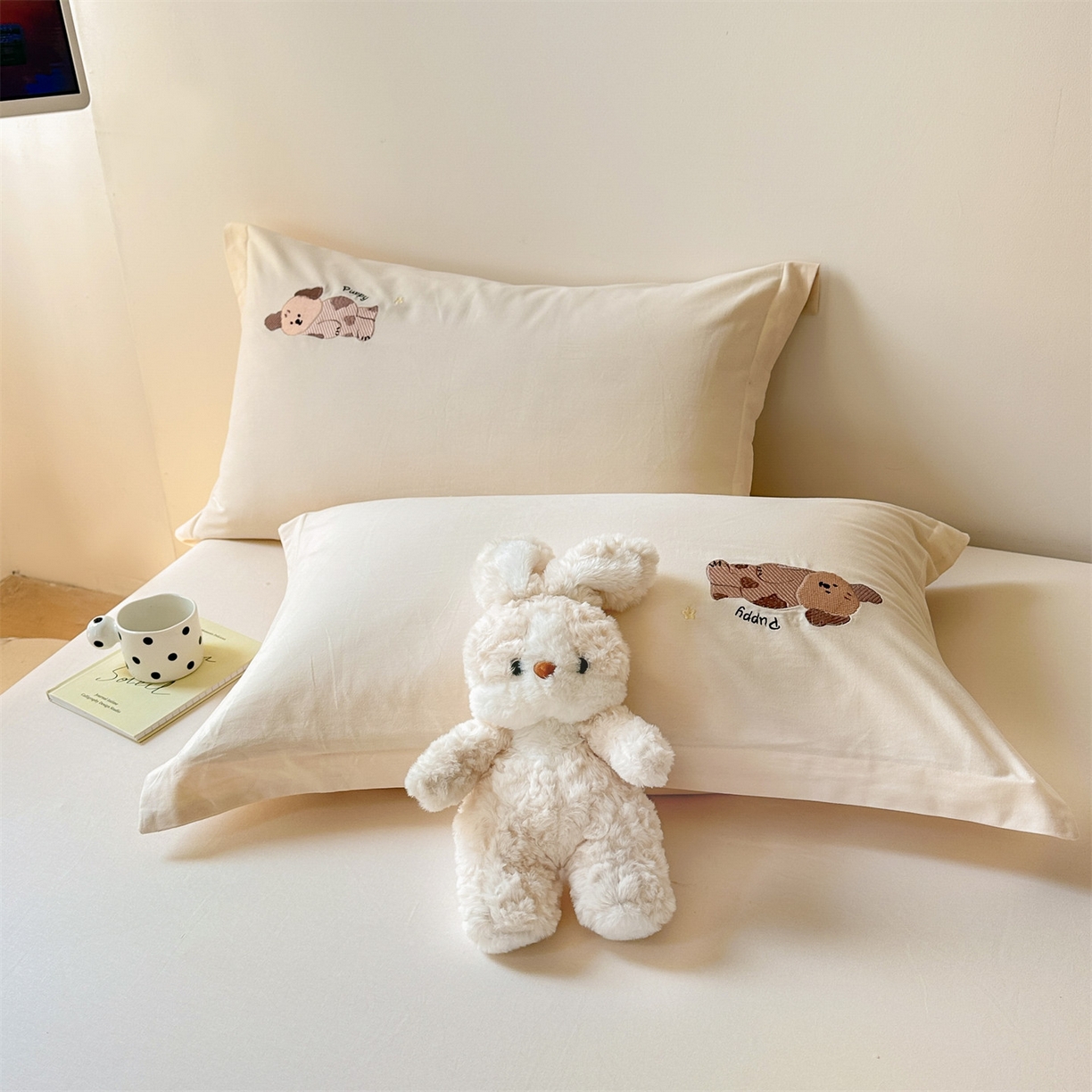 91家纺网 家纺一手货源 找家纺 笙意家纺 2025新款全棉纯棉磨毛刺绣单品床笠 床笠单件 萌宠-柔雾米