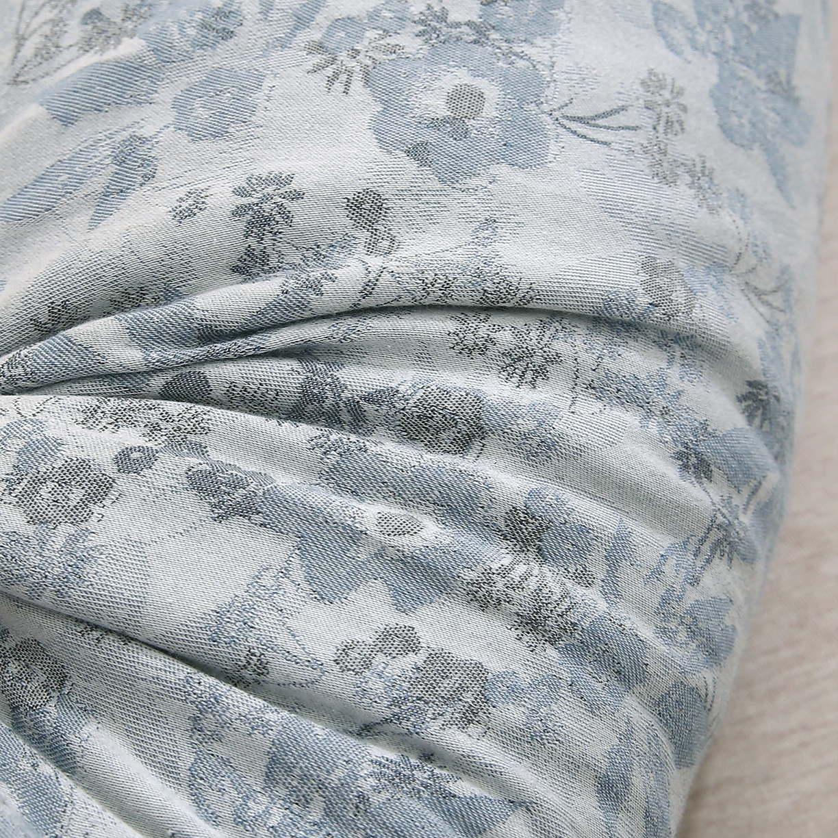 91家纺网 家纺一手货源 找家纺 （总）梦叶草 2025新款国风棉麻荞麦枕芯可调节高度荞麦枕护颈椎反弓苦荞麦枕头