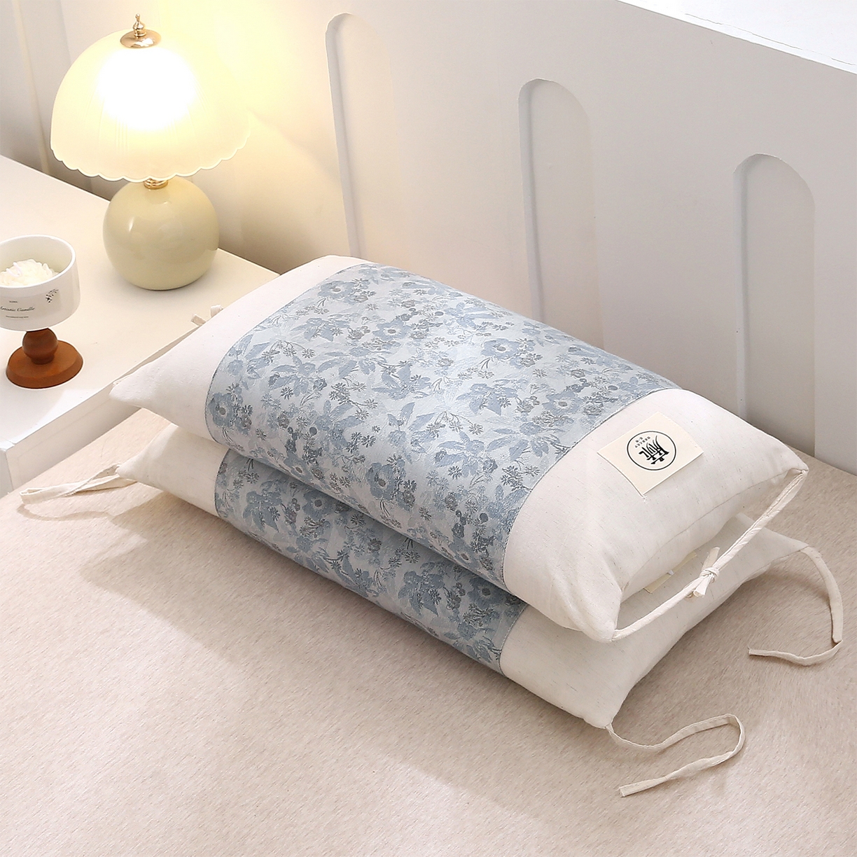 91家纺网 家纺一手货源 找家纺 （总）梦叶草 2025新款国风棉麻荞麦枕芯可调节高度荞麦枕护颈椎反弓苦荞麦枕头