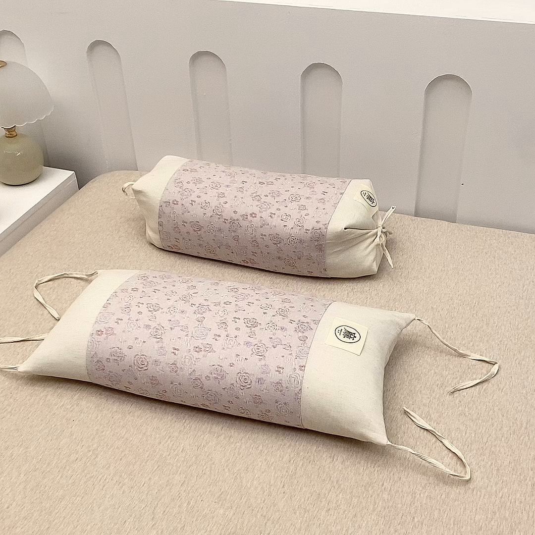 91家纺网 家纺一手货源 找家纺 梦叶草 2025新款国风棉麻荞麦枕芯可调节高度荞麦枕护颈椎反弓苦荞麦枕头 国风棉麻荞麦枕-浅脂玫