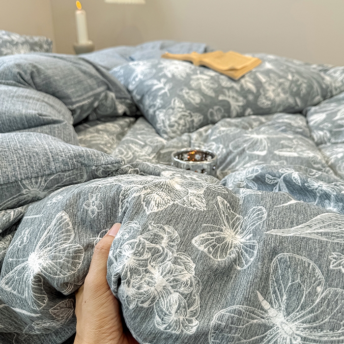 91家纺网 家纺一手货源 找家纺 （总）元禾 2025新款秋冬130克加厚亚麻原麻复古风皱皱纱双层纱印花四件套