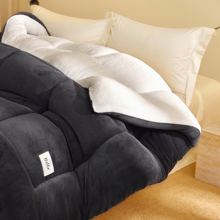 91家纺网 家纺一手货源 找家纺 梦恬佳 2025新款180克牛奶绒羊羔绒加厚冬被 被子被芯 牛奶绒-灰拼白