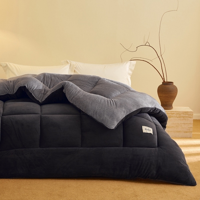 91家纺网 家纺一手货源 找家纺 梦恬佳 2025新款180克牛奶绒羊羔绒加厚冬被 被子被芯 牛奶绒-灰拼灰