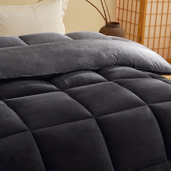 91家纺网 家纺一手货源 找家纺 梦恬佳 2025新款180克牛奶绒羊羔绒加厚冬被 被子被芯 牛奶绒-灰拼灰