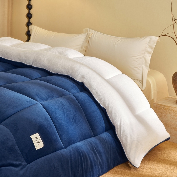 91家纺网 家纺一手货源 找家纺 梦恬佳 2025新款180克牛奶绒羊羔绒加厚冬被 被子被芯 牛奶绒-蓝拼白