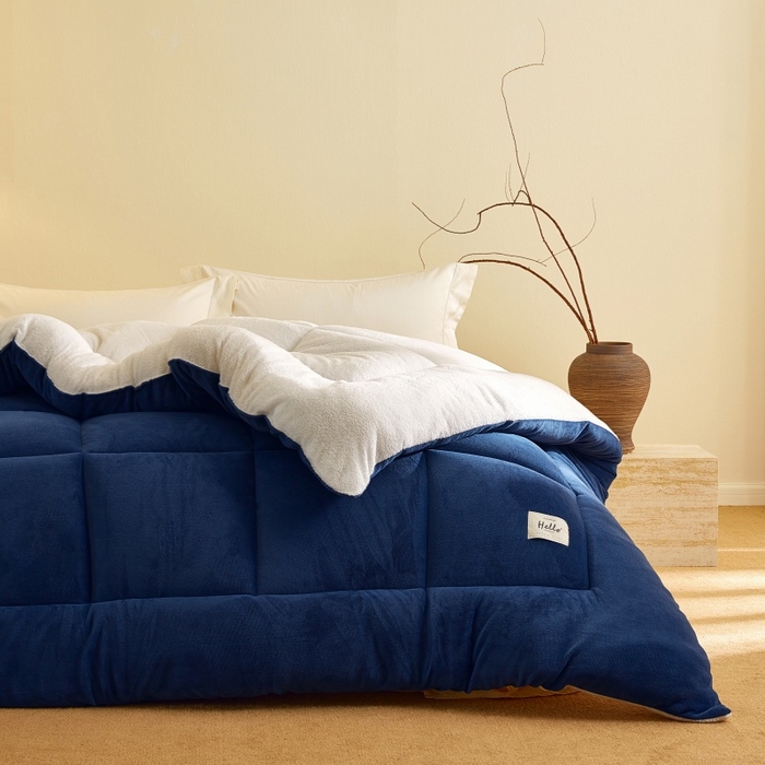 91家纺网 家纺一手货源 找家纺 梦恬佳 2025新款180克牛奶绒羊羔绒加厚冬被 被子被芯 牛奶绒-蓝拼白