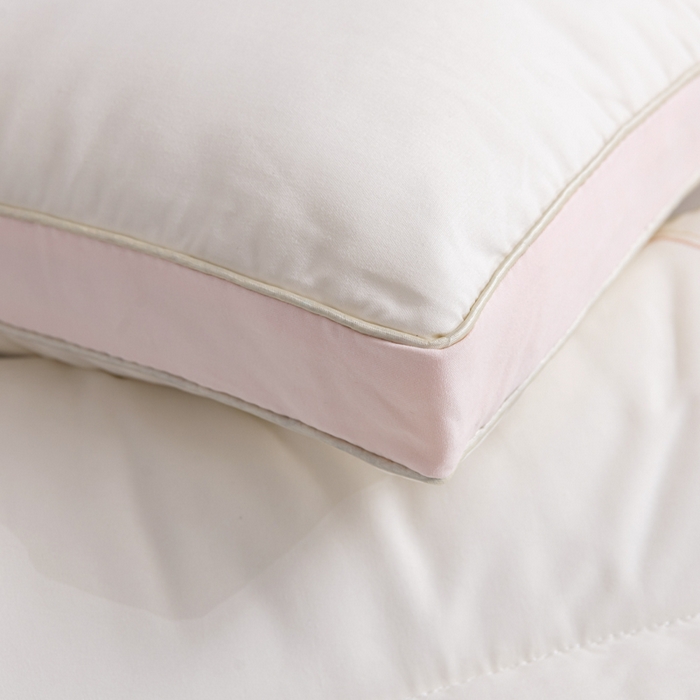 91家纺网 家纺一手货源 找家纺 （总）仁宇枕业 2025新款新品小奶猫亲子幼儿园儿童学生成人定型低枕头枕芯