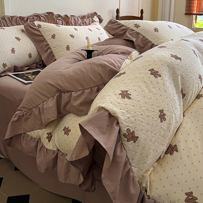 91家纺网 家纺一手货源 找家纺 梦莱斯 2025新款高克重云感棉四件套-花边款 梦想熊