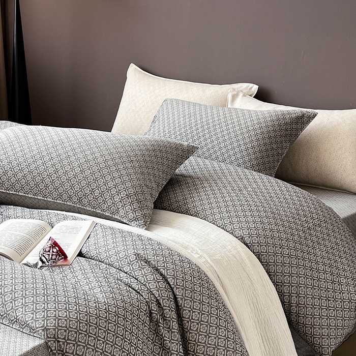 91家纺网 家纺一手货源 找家纺 （总）贝尔 2025新款棉麻色织提花双层纱简单款四件套