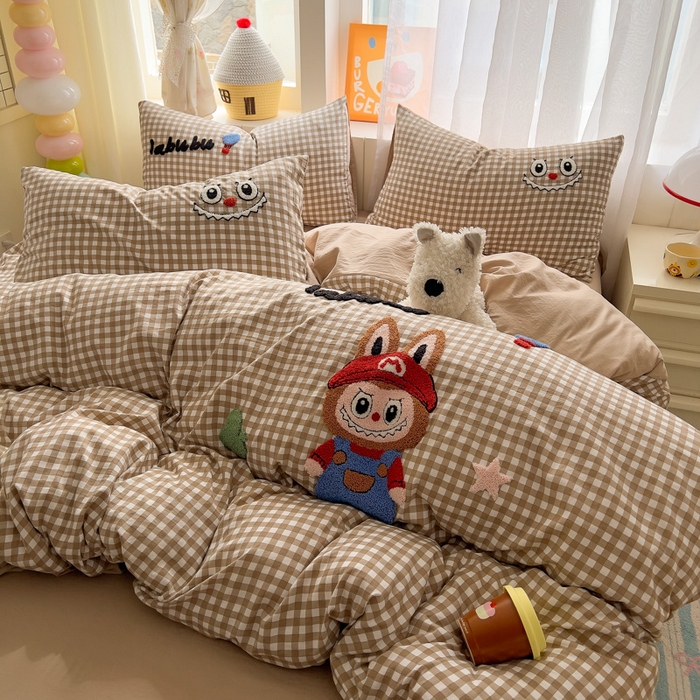 91家纺网 家纺一手货源 找家纺 易辰美 2025新款水洗棉毛巾绣卡通四件套 拉布布