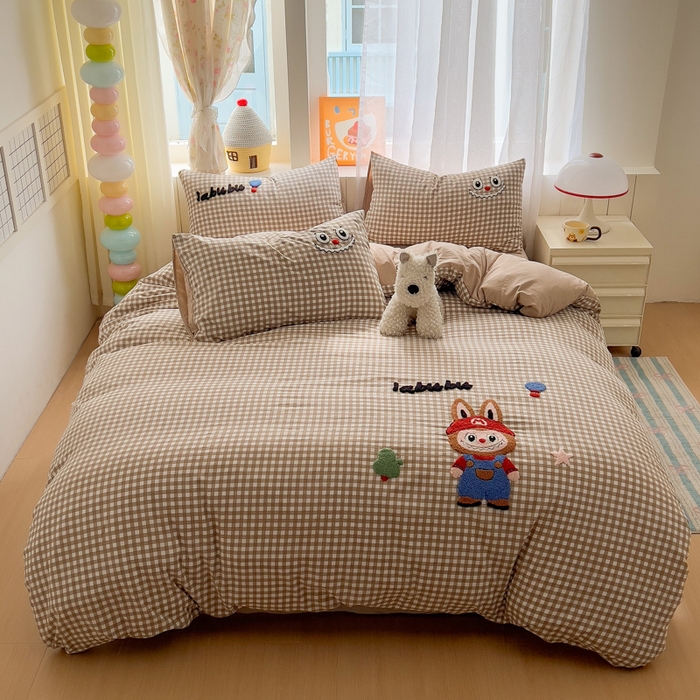 91家纺网 家纺一手货源 找家纺 易辰美 2025新款水洗棉毛巾绣卡通四件套 拉布布